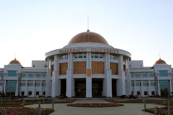 Astana, en.wikipedia.org