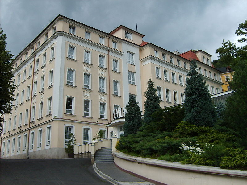Hotel, cs.wikipedia.org