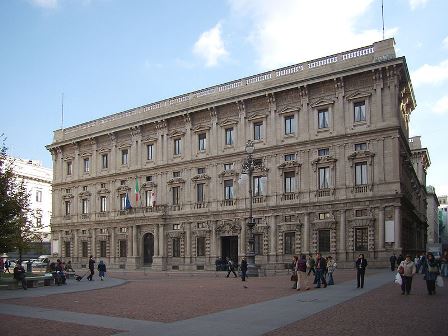 Milán, en.wikipedia.org