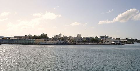 Pointe a Pitre , en.wikipedia.org