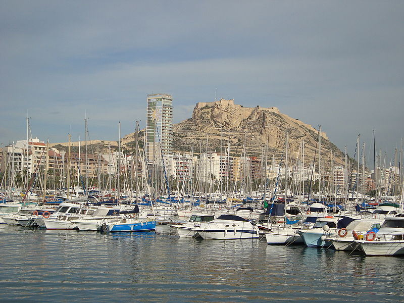 Alicante, en.wikipedia.org