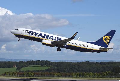 Ryanair, en.wikipedia.org