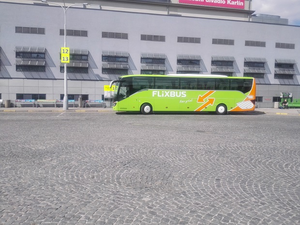 Flixbus, www.radicestujeme.eu